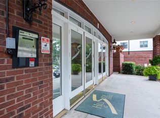 3275 Lenox Rd NE APT 207, Atlanta, GA 30324