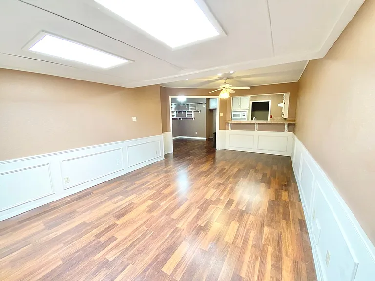 5714 Louise Way Dr — Photo 17