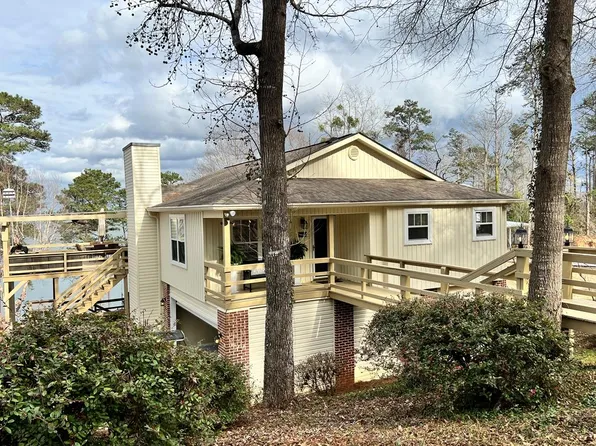 698 Lakeshore Dr, Abbeville, AL 36310