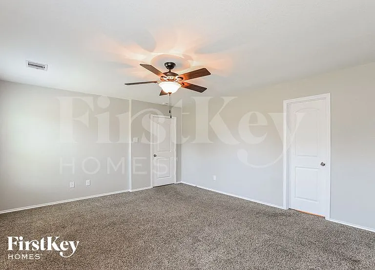 2734 Gold Flake Terrace Rd — Photo 8