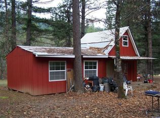 690 W Pickett Creek Rd, Grants Pass, OR 97527