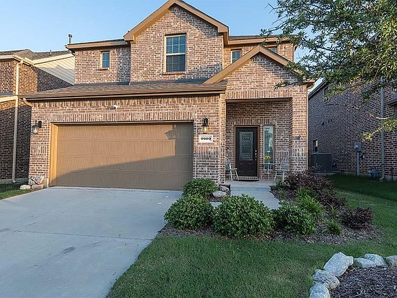 3rd image of 9909 Beaver Dam Ln