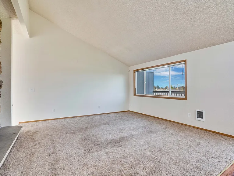 2224 Mountain View Ave W #1 — Photo 22