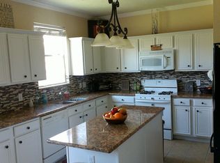 11810 Hueco Tanks Dr, Sugar Land, TX 77498