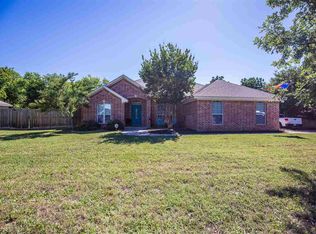 11205 Tree Lake Dr, Waco, TX 76708