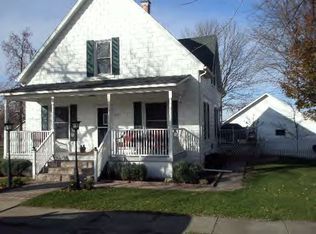 105 E State St, Fairmount, IL 61841