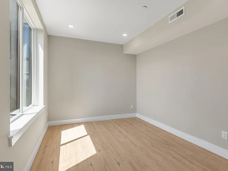1144 Frankford Ave #503 — Photo 22
