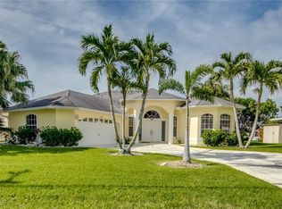 810 SE 33rd St, Cape Coral, FL 33904
