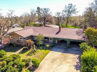 1729 Riviera Dr, Redding, CA 96001