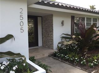 2505 Crayton Rd, Naples, FL 34103