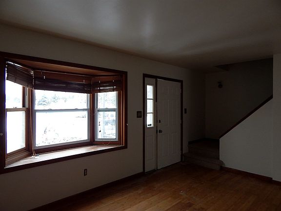 5th image of 21 Harmony Ln Unit 7