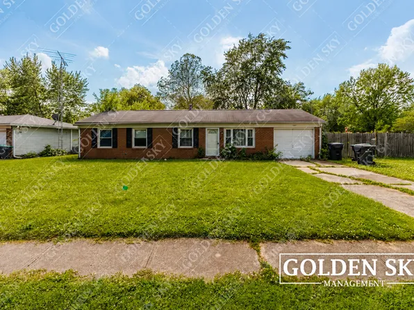 1901 S Hunter Rd, Yorktown, IN 47396