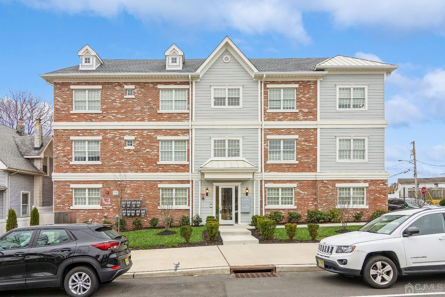 2 bed, 2.0 bath, $2,500 — Photo 3