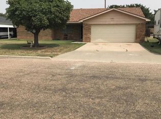 313 Mustang St, Fritch, TX 79036