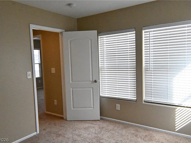 1155 Paradise Garden Dr — Photo 13