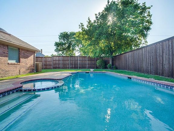 4th image of 4217 Ambrosia Ln