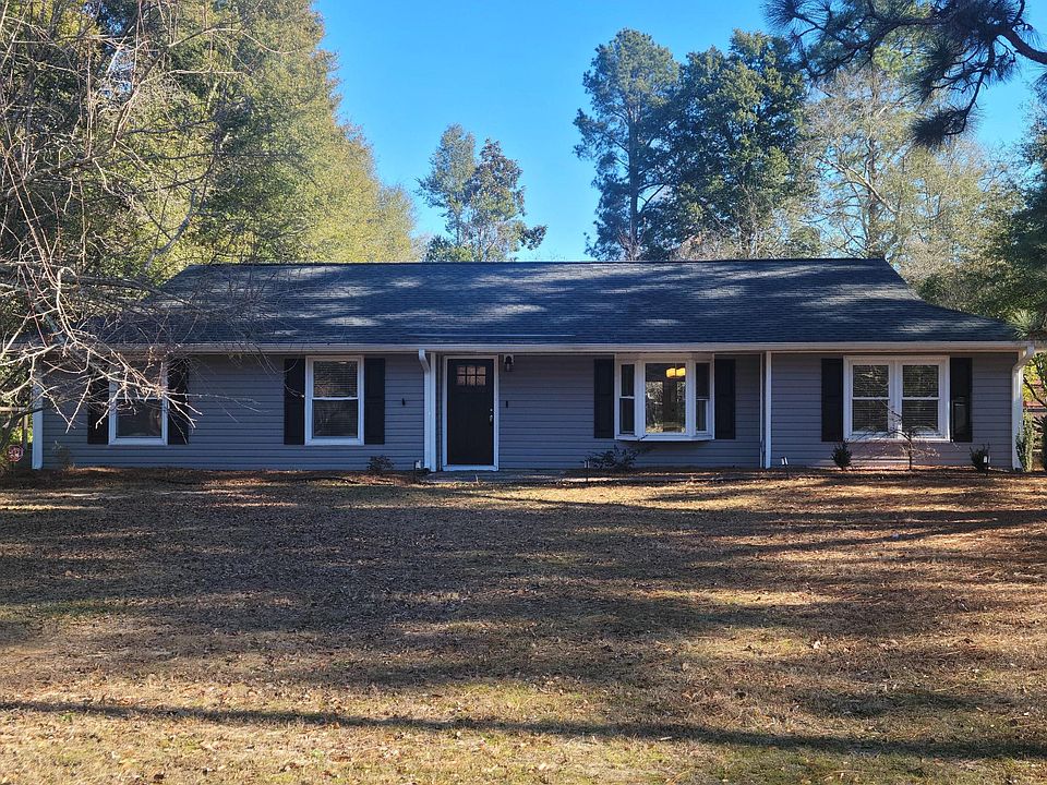 1st image of 1604 Crest Dr
