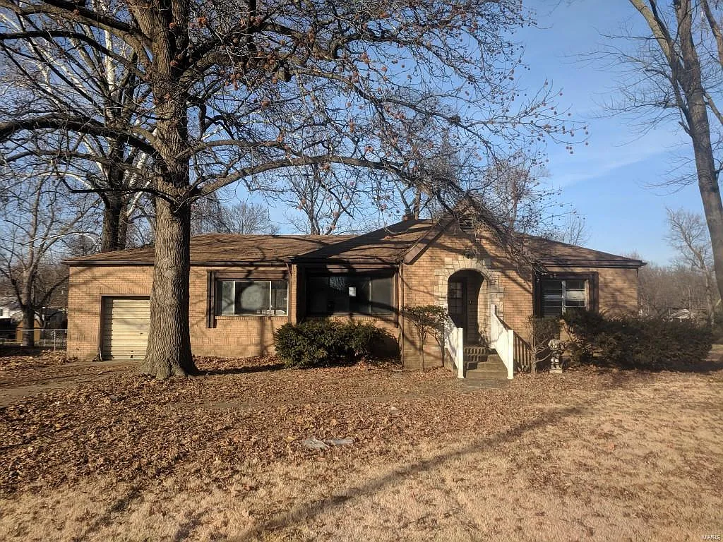 764 Birch St photo 1