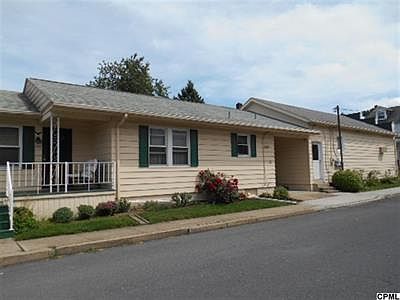 4th image of 2700 Butler St