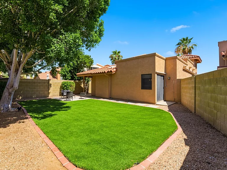 5924 E Aire Libre Ln — Photo 30