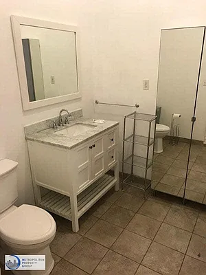 Rented by Metropolitan Property Group | media 22