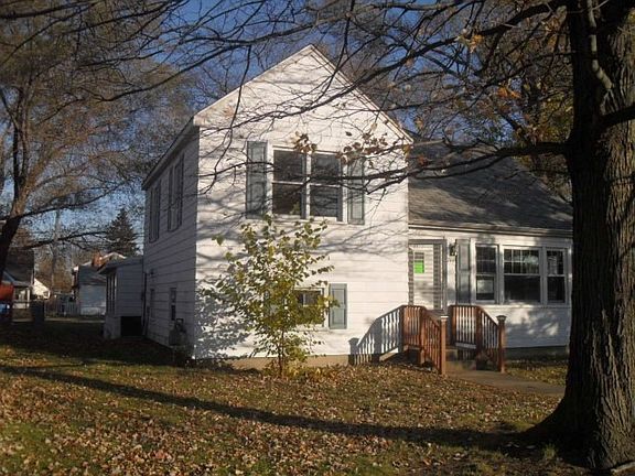 4th image of 7649 Thomas Avenue