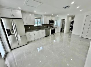 2775 NW 56th St, Miami, FL 33142
