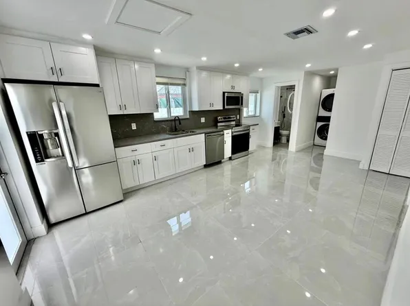 2775 NW 56th St, Miami, FL 33142