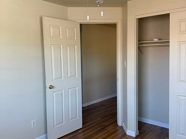 1080 Crosswater Dr — Photo 17