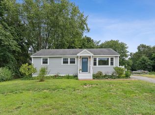 110 Fowler Rd, Cape Elizabeth, ME 04107