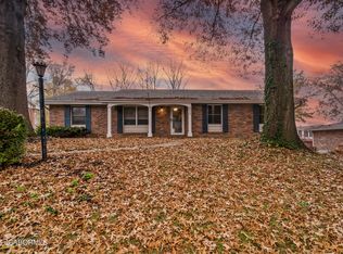810 Southern Air Dr, Jefferson City, MO 65109