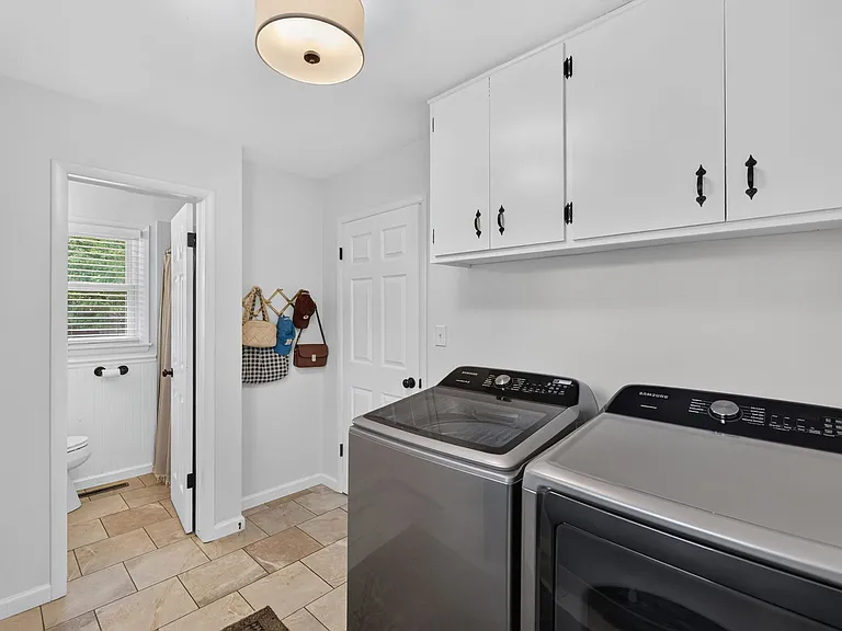 2030 E Greenwood St — Photo 22