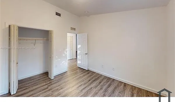 2911 SE 13th Rd #206 — Photo 11