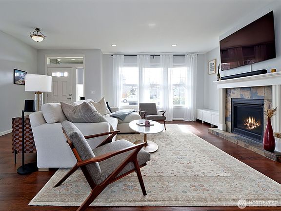 2nd image of 18321 138 Street E