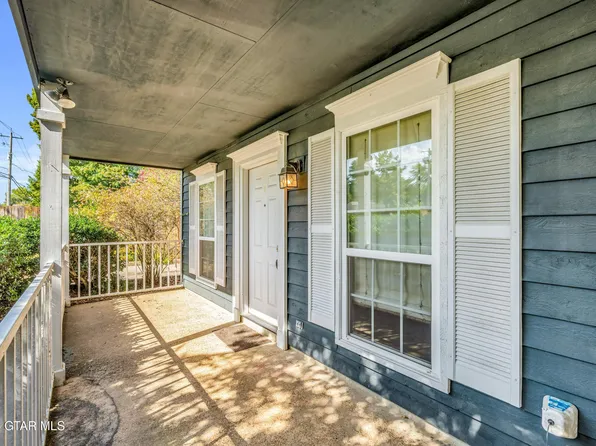1064 N Montgomery St, Starkville, MS 39759