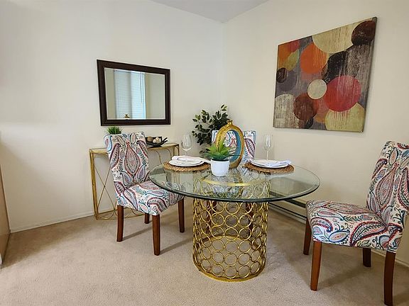 2nd image of 1201 Glen Cove Pkwy APT 1510