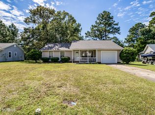 1107 Massey Ct, Jacksonville, NC 28546