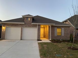 1624 Pine Valley Dr, Haslet, TX 76052