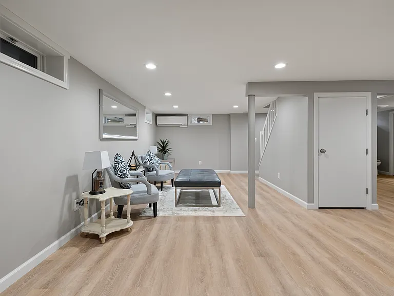 60 Indian Spring Rd — Photo 20