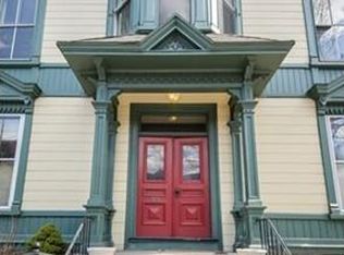 389 Essex St APT 2, Salem, MA 01970