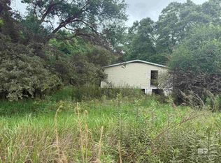 8070 Sunshine Dr #10, Irvington, AL 36544