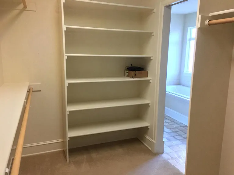 Walk in Closet