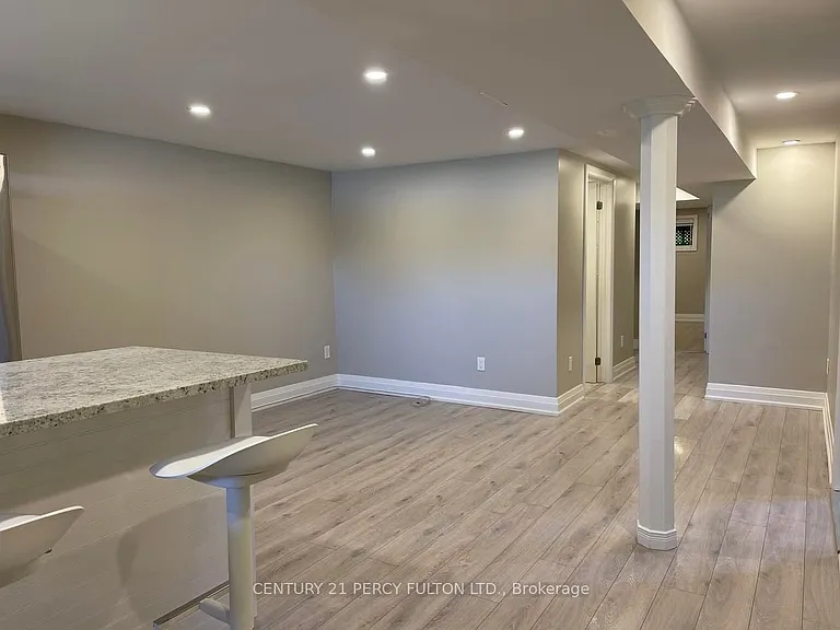 771 Krosno Blvd #BASEMENT — Photo 6