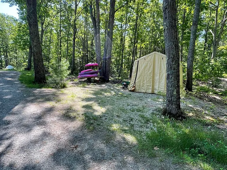 7 Browns Freehold — Photo 3