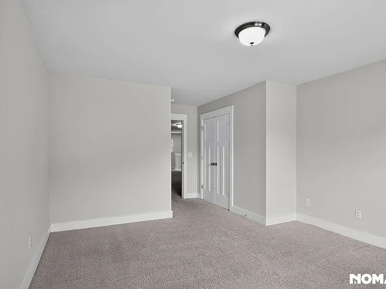 201 Sprucewood Ct — Photo 26