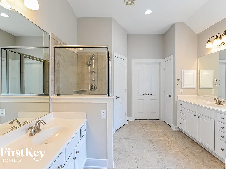 1934 Graystone Hills Dr — Photo 12
