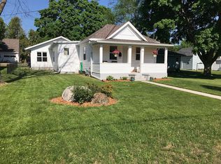 15 N Geneva Ave, Sturgeon Bay, WI 54235