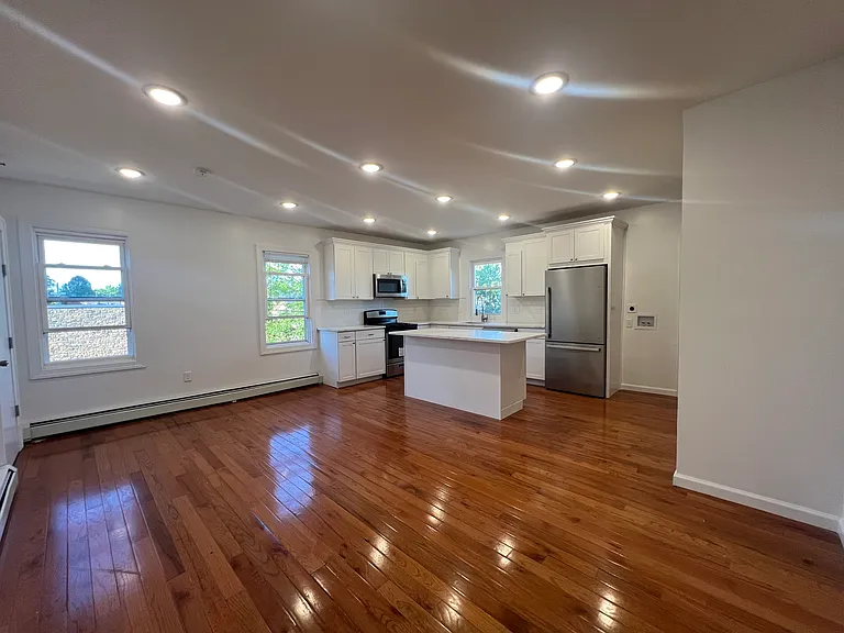255 Lafayette Pl #3E — Photo 9