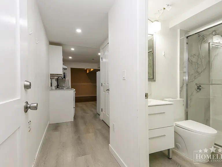 6532 Dayton Dr #BASEMENT — Photo 13