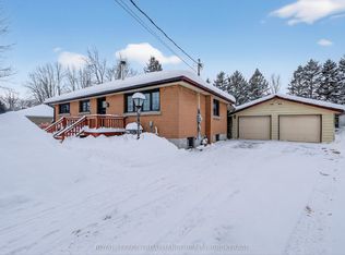 1746 Marian Cres, Kingston, ON K7L 5H6